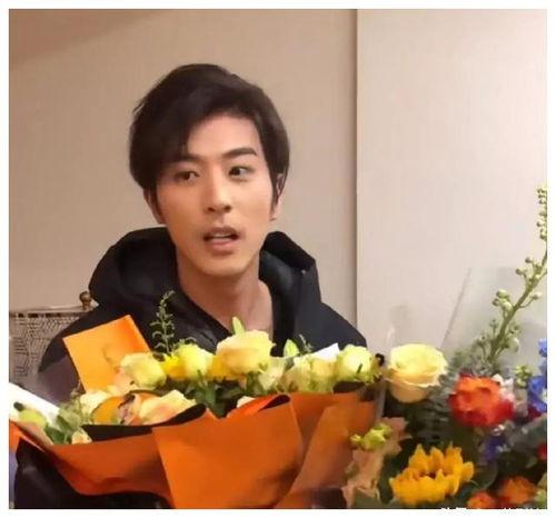 娱乐吃瓜君刘华