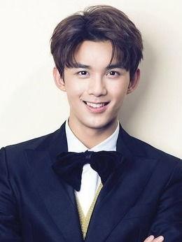 演员孙煜伦图片,光影交织下的璀璨星辉